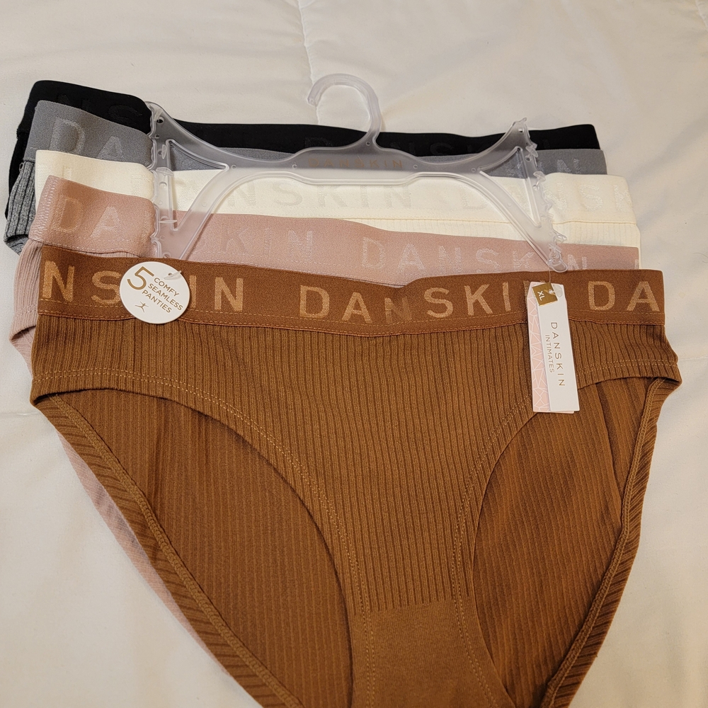 DKNY Seamless Bikini Panty Set - White, Dusty Pink, Brown, Gray, Black